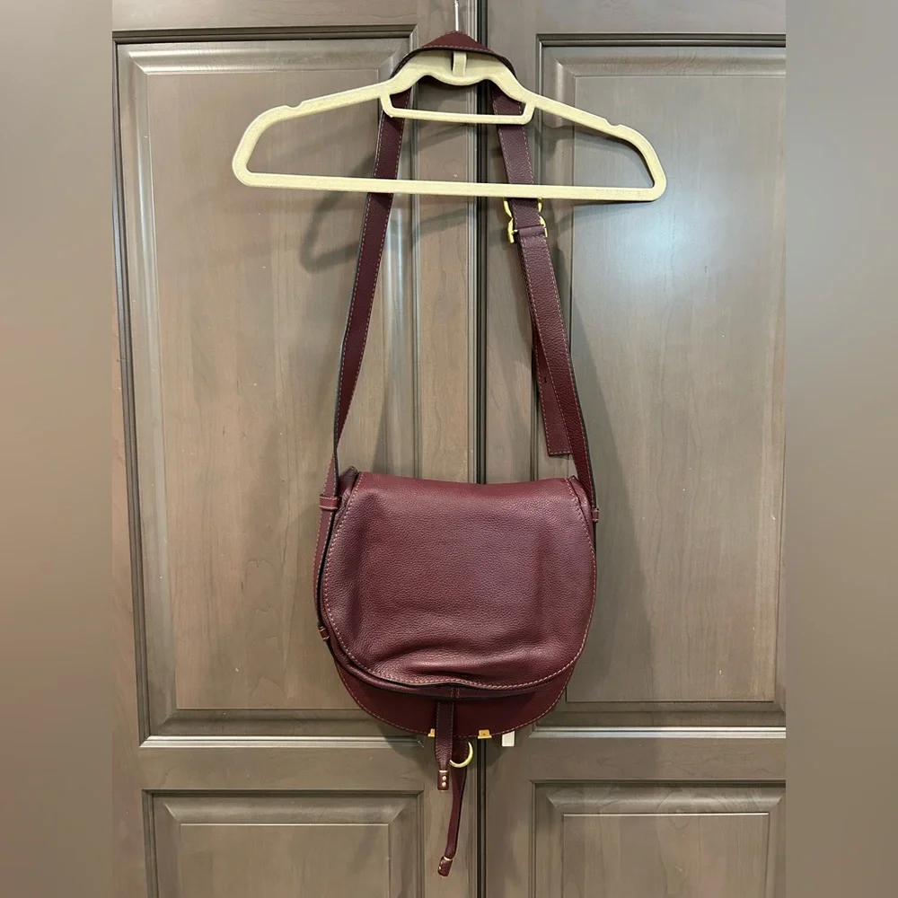 Chloe Medium Marcie Crossbody Bag in Burgundy - Picture 5 of 15